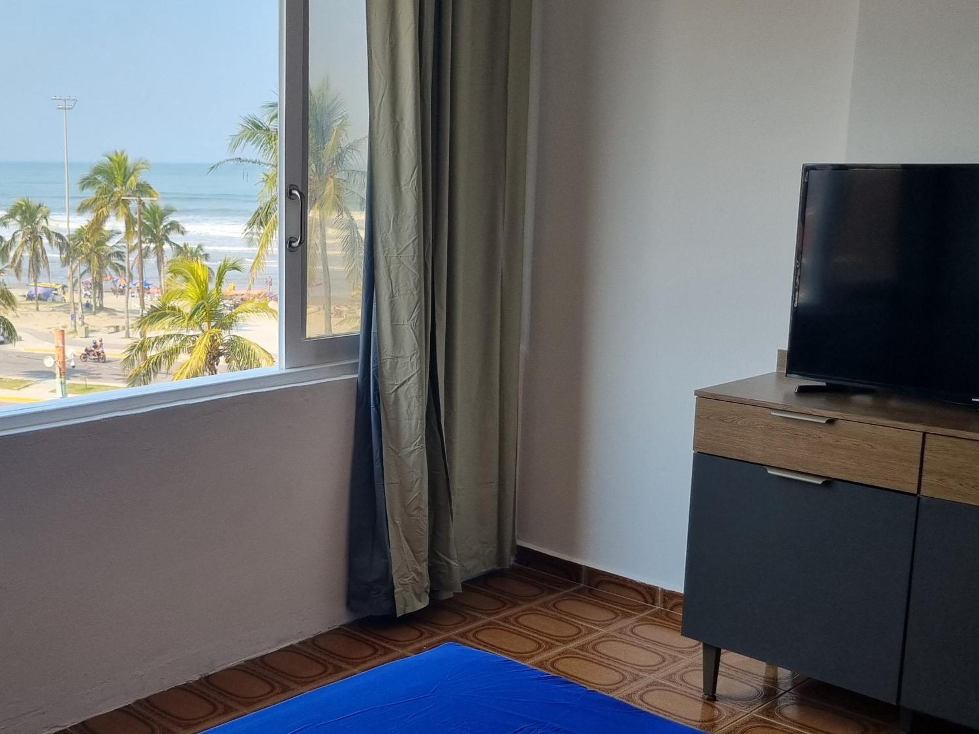 Apto Em Frente Ao Mar - Predio Redondo Peruibe Bagian luar foto